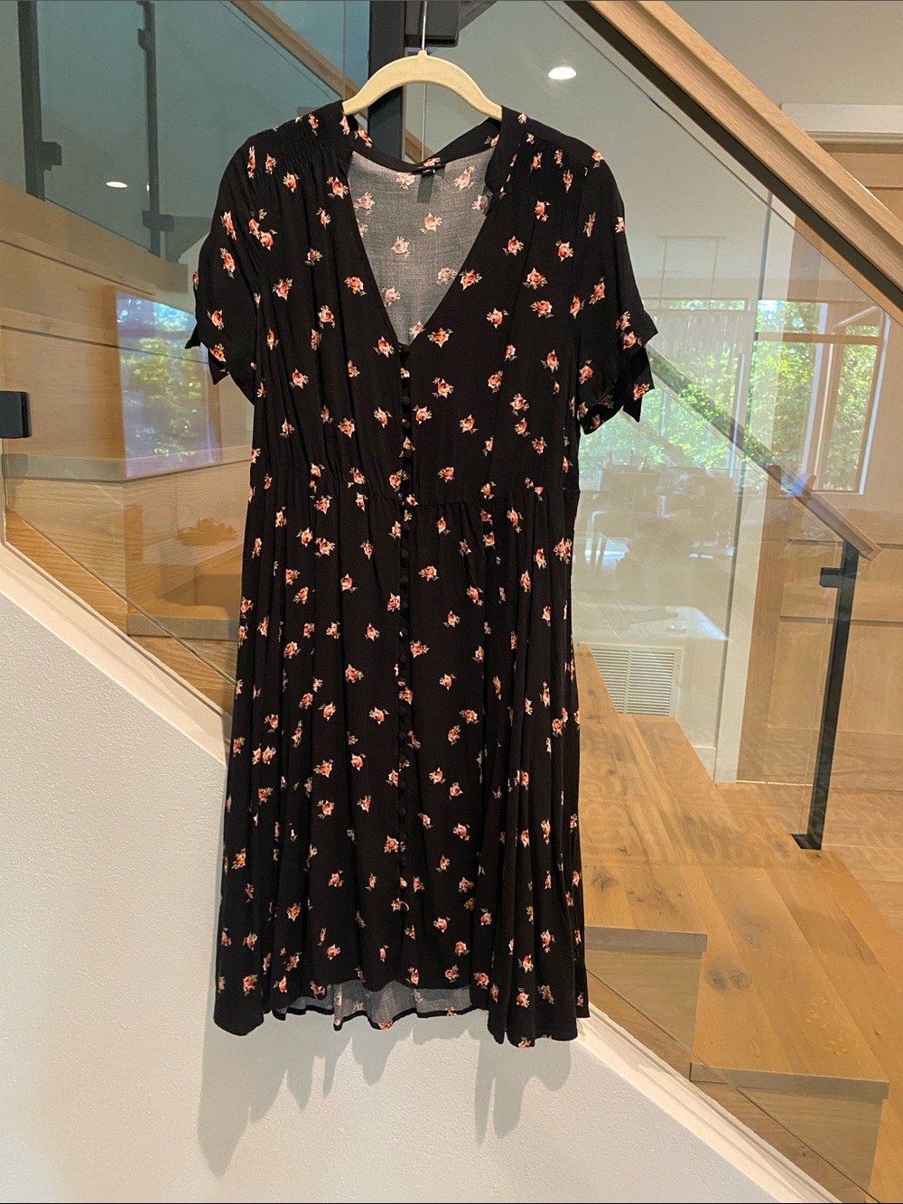Black Floral V-Neck Midi Dress - Women's